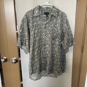 Robert‎ Louis Men's XL Vintage 90's Silk Geometric Short Sleeve Button Up Shirt